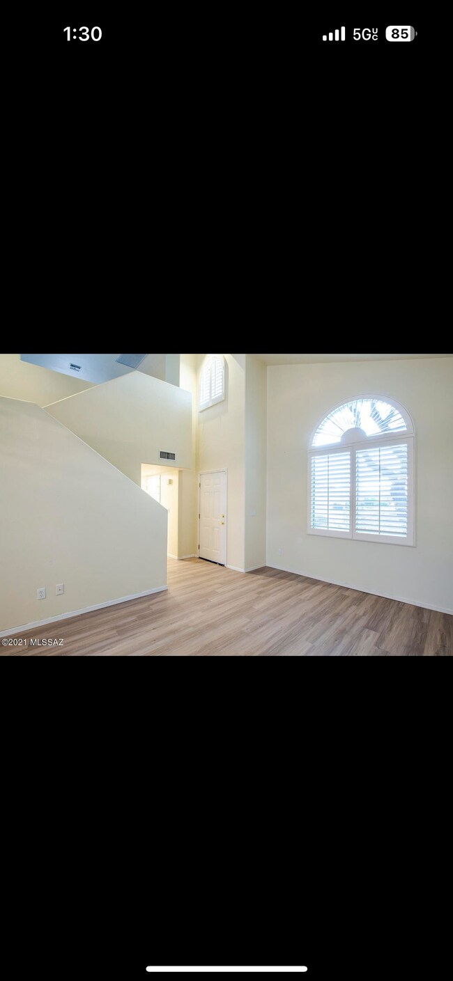 Foto del edificio - 3444 N Applewood Dr