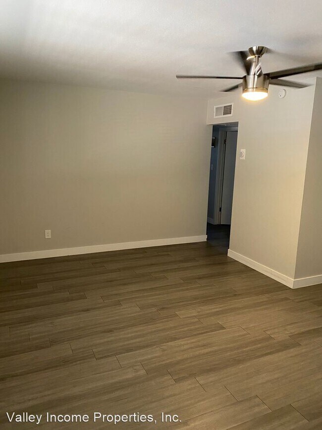 Foto del edificio - 2601-2615 E Turney Ave