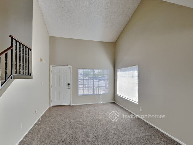 Foto del edificio - 3805 W Camino Del Rio