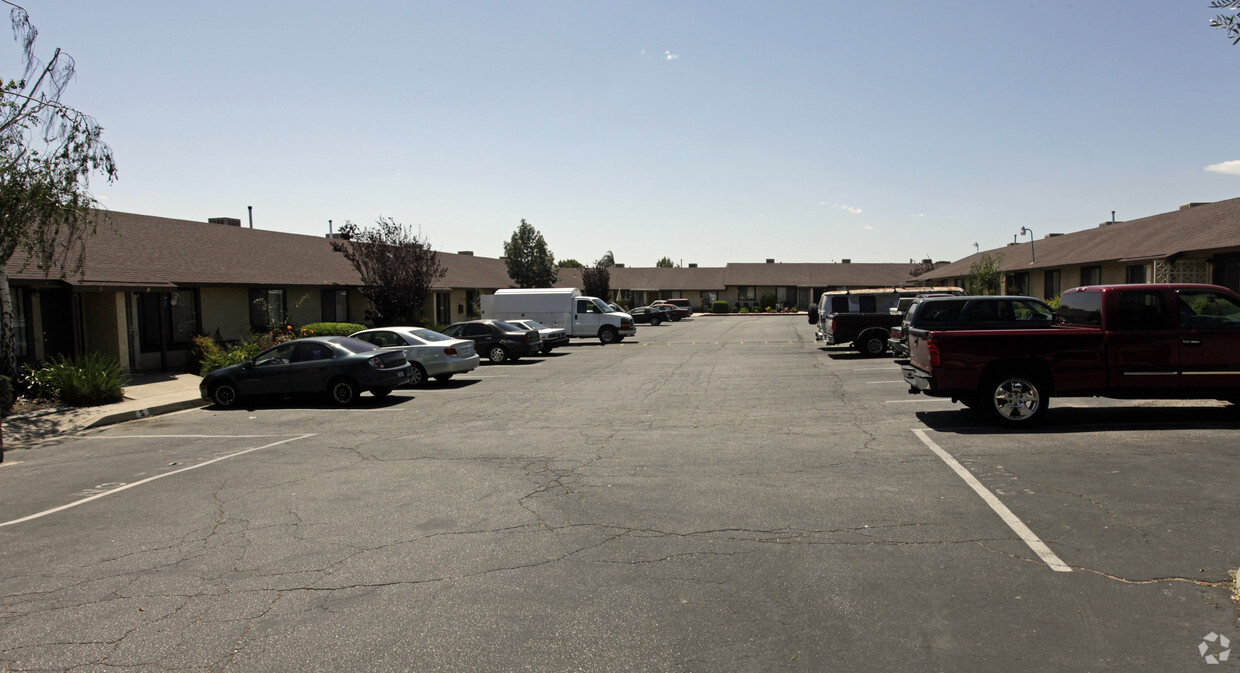 Foto del edificio - Sycamore Court Apartments