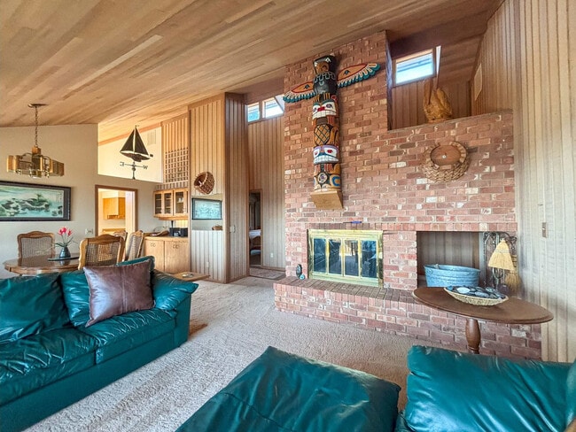 Building Photo - 951-953 3 Crabs Rd