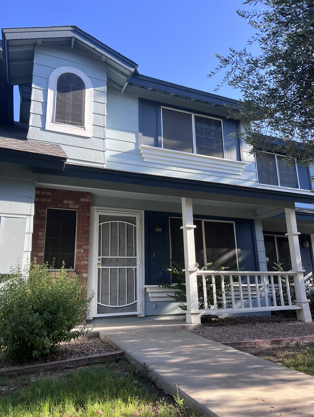 Adorable Front Entrance with Porch - 10101 N 91st Ave