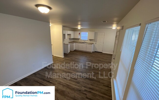 Building Photo - 4762 Hillbrook Rd