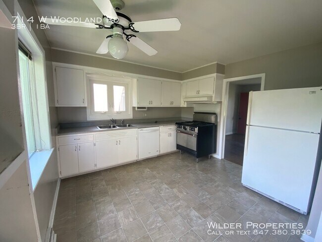 Foto del edificio - 714 W Woodland Rd