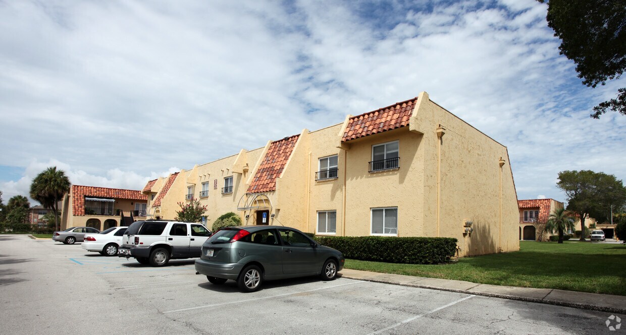 The Colony At San Jose Apartments Jacksonville, FL