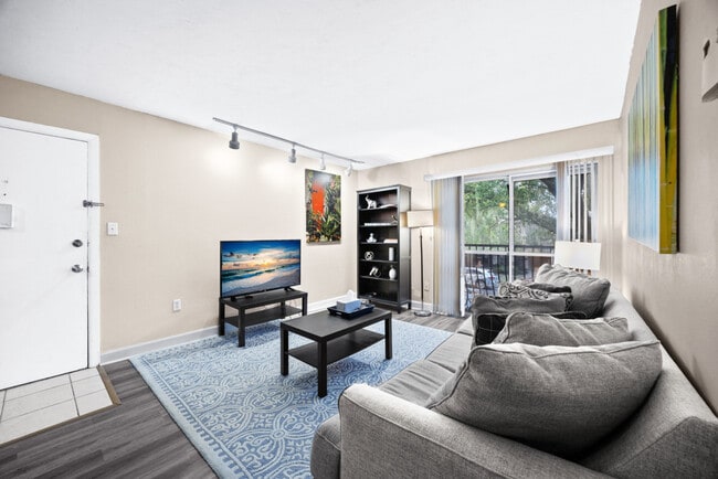 Foto del edificio - 1700 SW 16th Ct