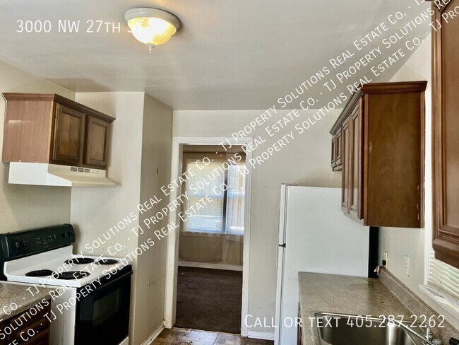 Building Photo - Two bedroom house in N. OKC