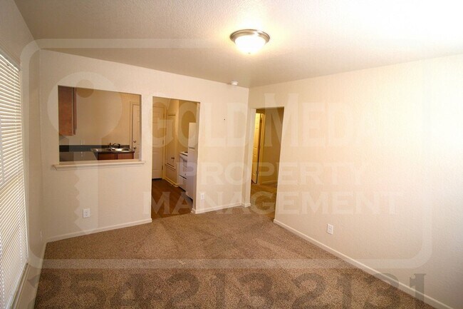 Foto del edificio - 625 Brook Dr