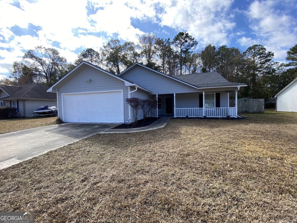 Primary Photo - 118 Hydrangea Rd