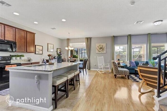 Foto del edificio - 5263 Villa Rosa Avenue, Saint Cloud, FL, 3...