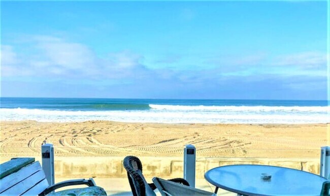Foto del edificio - Amazing Townhouse in front of the beach an...
