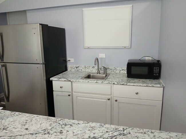 Foto del edificio - 204 Southwood Rd