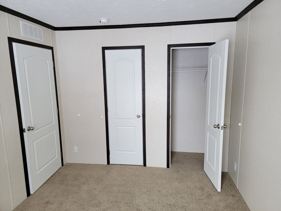 97 Sheppard Ave, Flushing, MI 48433 House Rental in Flushing, MI