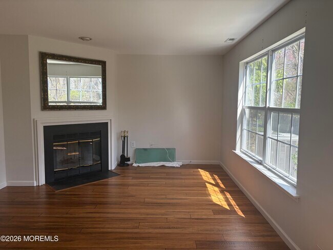 Building Photo - 103 Racquet Rd