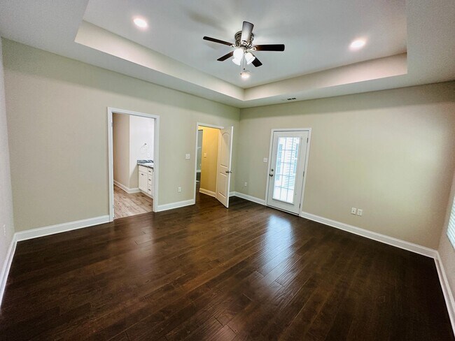 Foto del edificio - Spacious 3BR Home Near UT Hospital & Downtown Knoxville