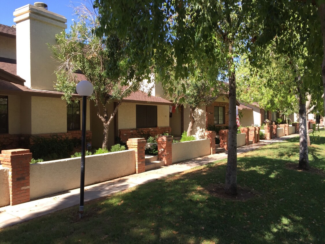 Primary Photo - 2 Bedroom Gilbert Condo!