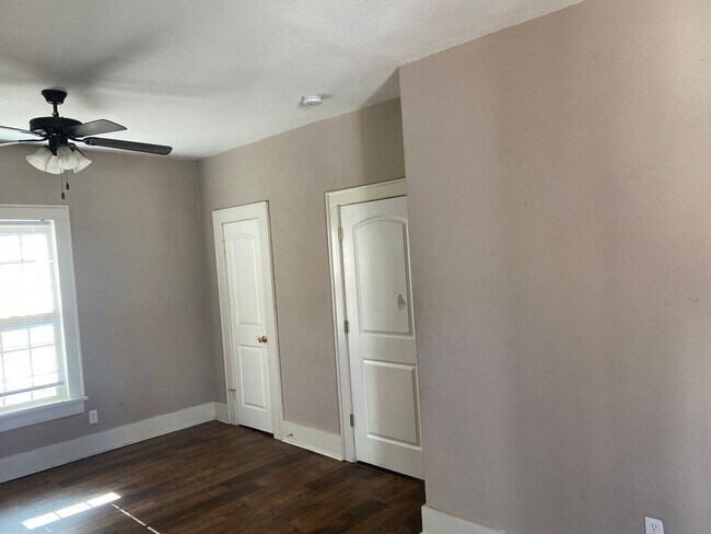 Foto del edificio - 3 Bedroom and 2 Bath in Durrant