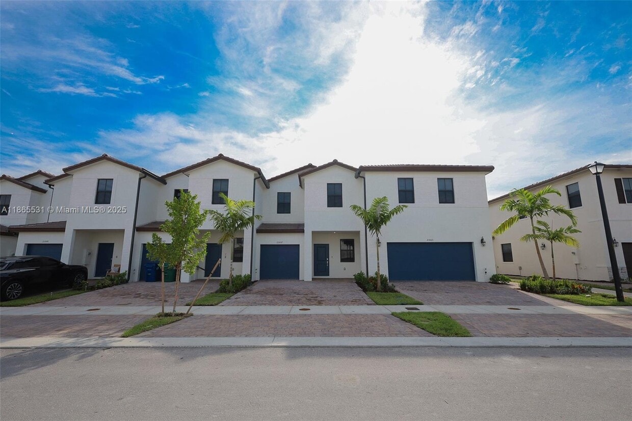 Primary Photo - 23057 SW 129th Pl