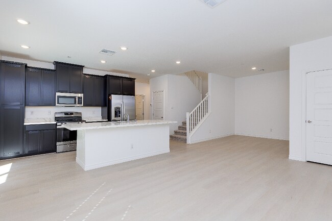 Foto del edificio - 600 N Carriage Hill Dr