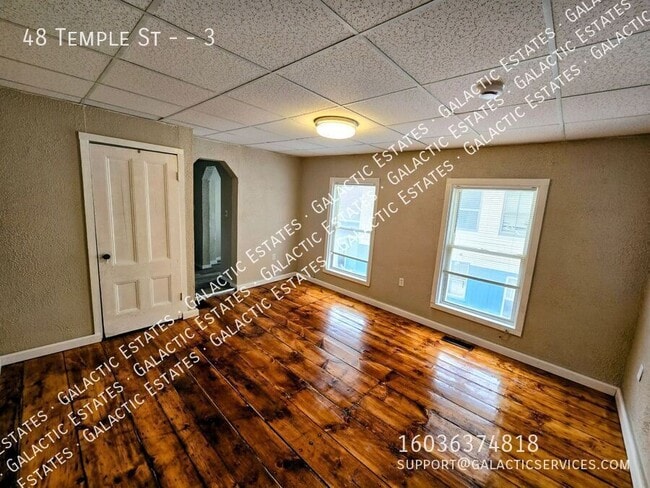 Building Photo - 48 Temple St