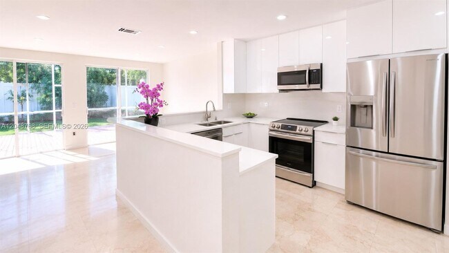 Foto del edificio - 9805 NW 45th Ln