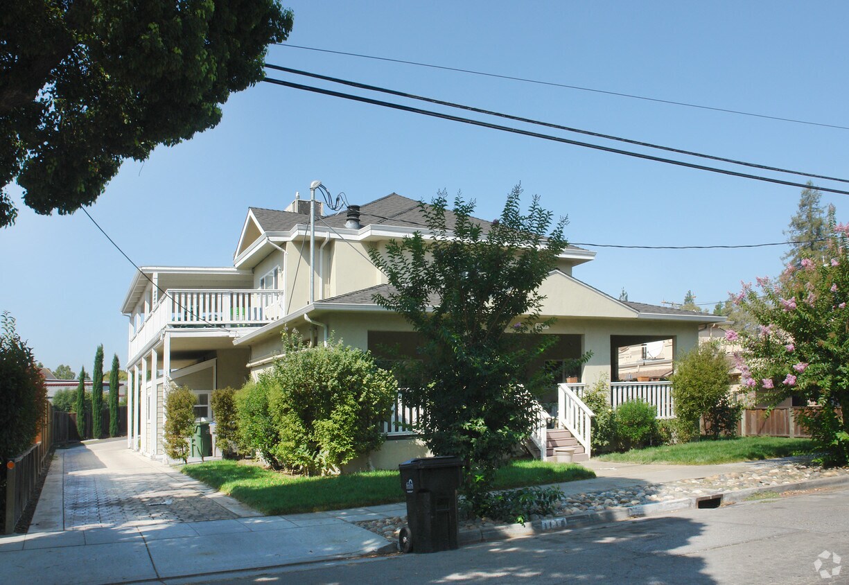 Building Photo - 1115 Delmas Ave