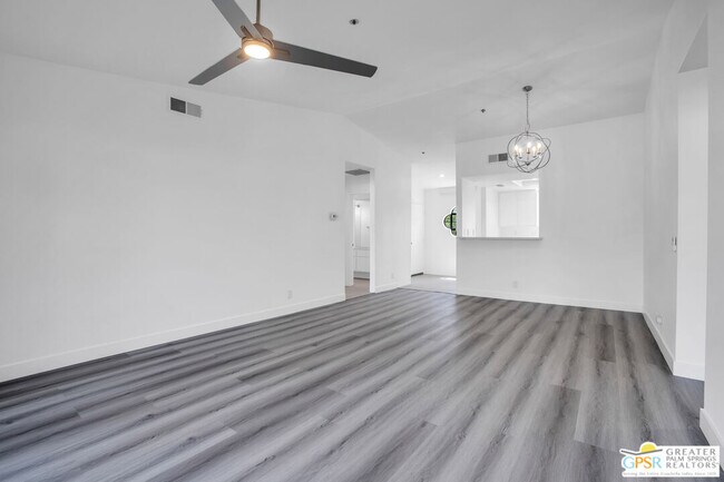 Foto del edificio - 34093 Calle Mora