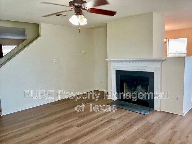 Building Photo - 3502 Sandy Brook Dr