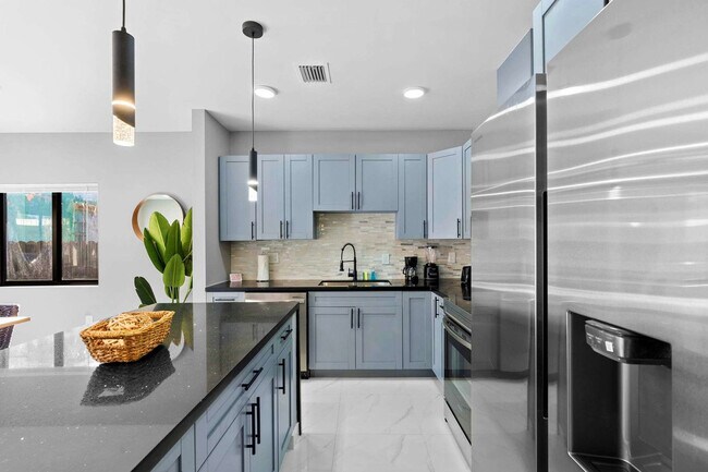 Foto del edificio - 1350 NW 28th St