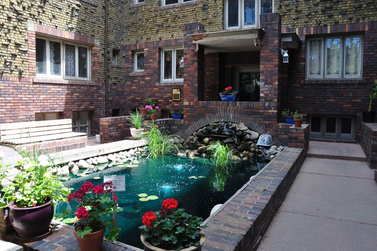 Primary Photo - Beautiful studio Apartment in the heart of...