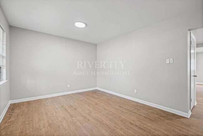 Building Photo - A Whitehaven Beauty!!!!! Section 8 Welcomed !!!!!