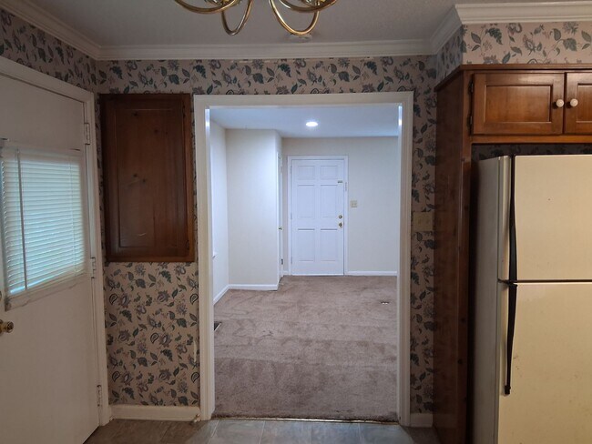 Building Photo - 3BD/1.5B Home in Great Location!!