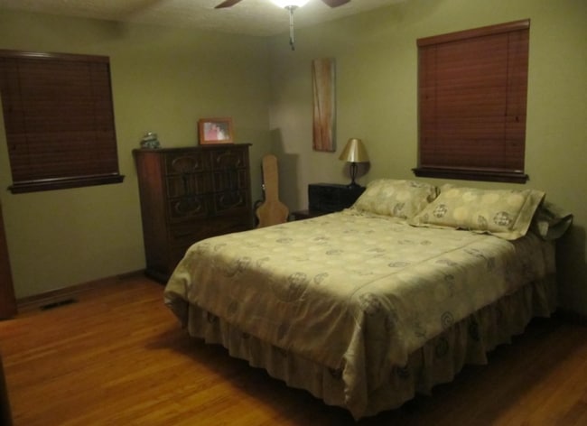 Building Photo - (3) Bed/(2) Bath in Core Norman! New photos coming soon!