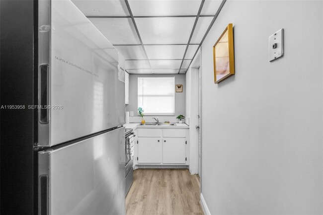 Building Photo - 300 Layne Blvd