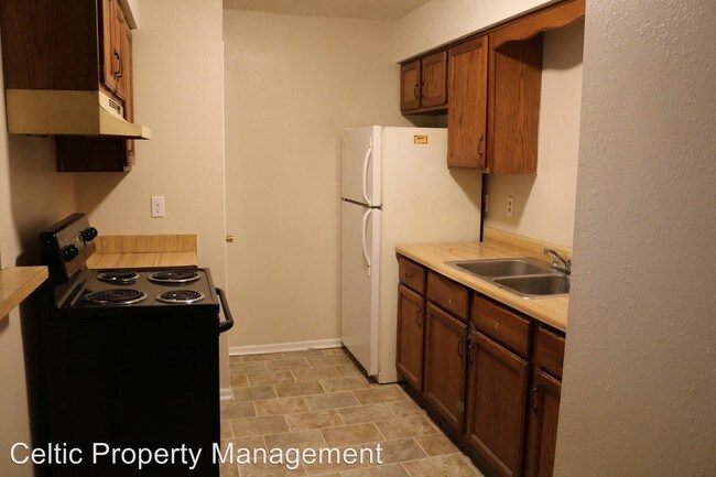 Foto del edificio - 593 N Somerset Terrace