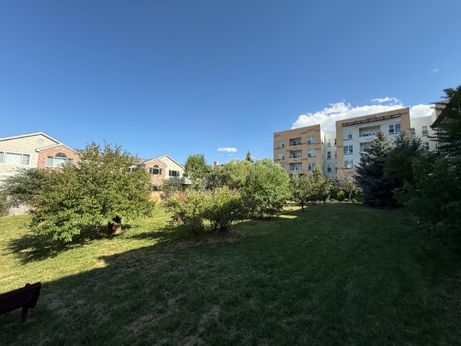 Photo - 2800 Aurora Ave Apartment