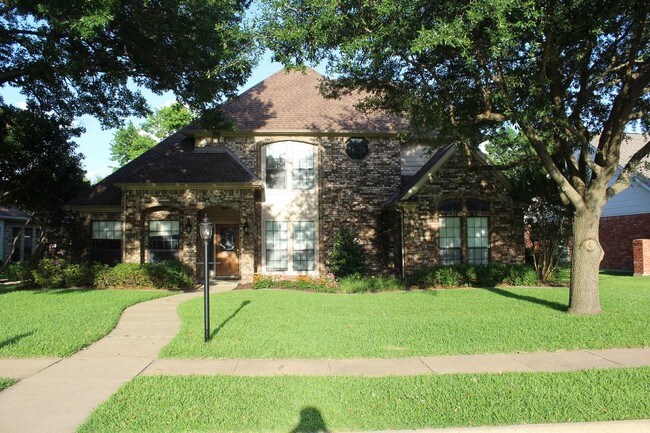 Building Photo - 2608 Fox Creek Drive