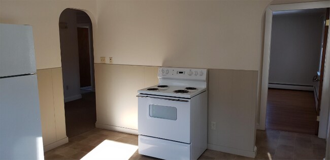 Building Photo - 1 Collette St