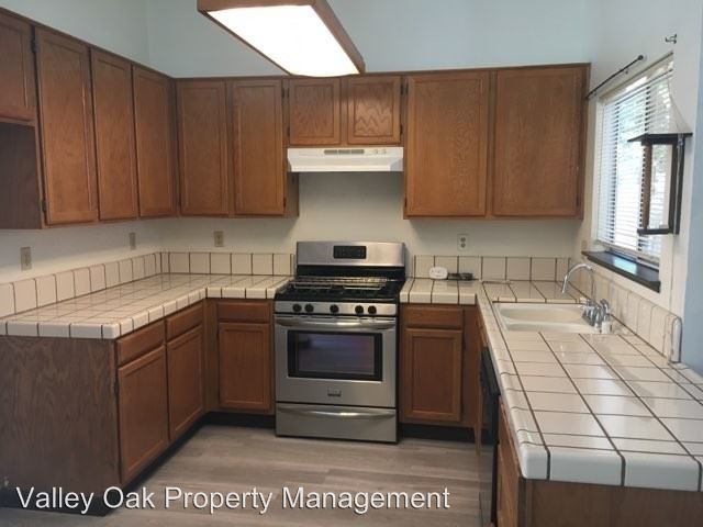 Building Photo - 3 br, 2 bath House - 3813 Towery Ave