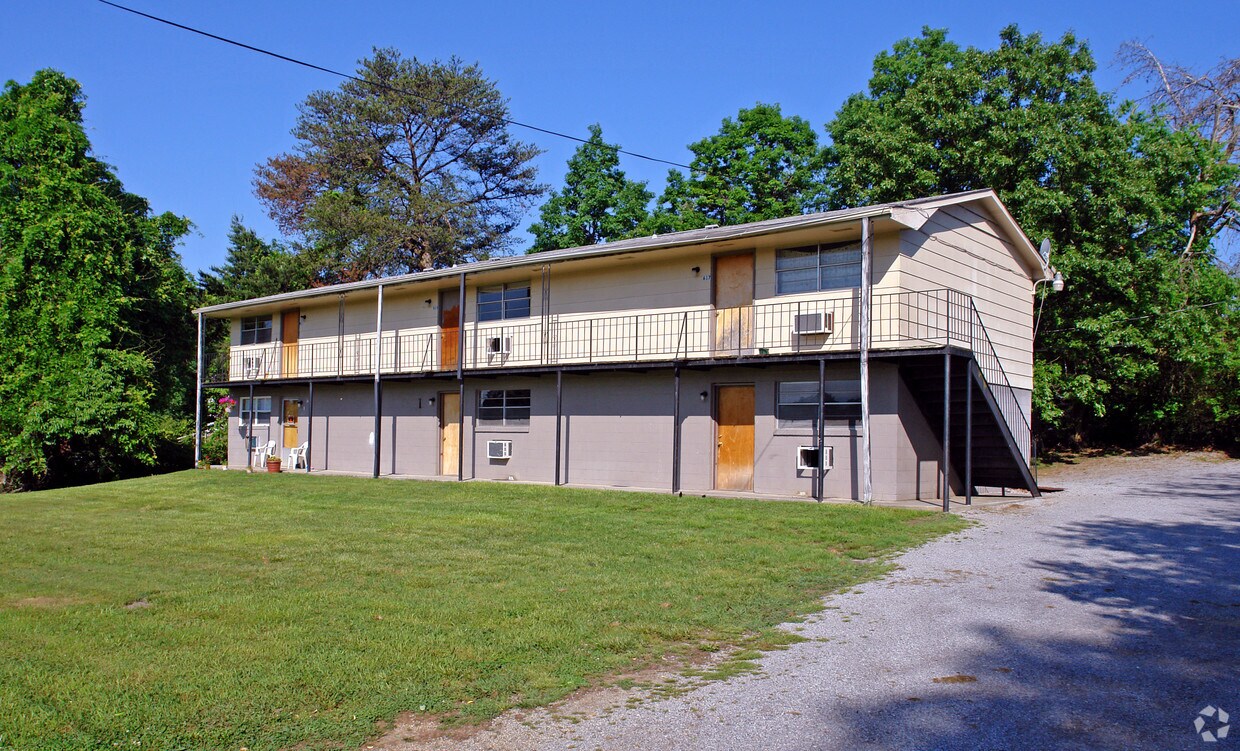 611621 Eagleton Rd, Maryville, TN 37804 Apartments in Maryville, TN