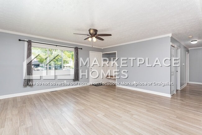 Building Photo - 414 Hilltop Dr