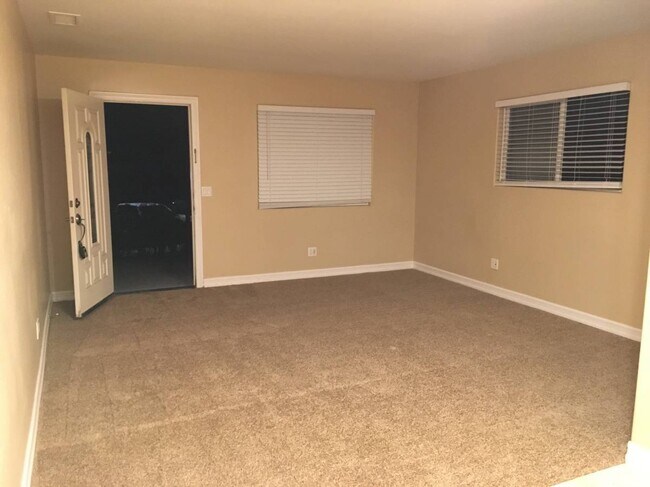 Main Living Area - 714 Sylvis Way