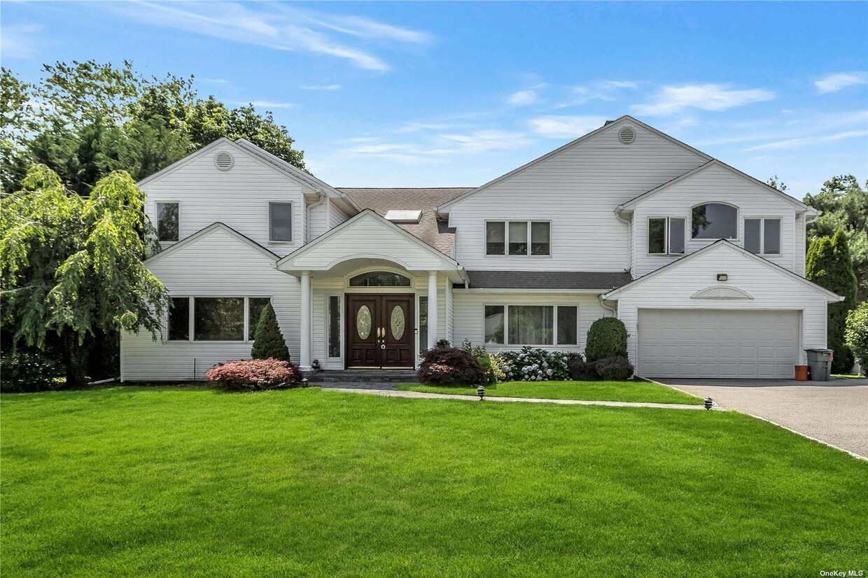 Primary Photo - 37 Bluebird Dr