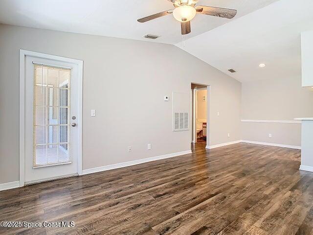 Foto del edificio - 7667 N Wickham Rd