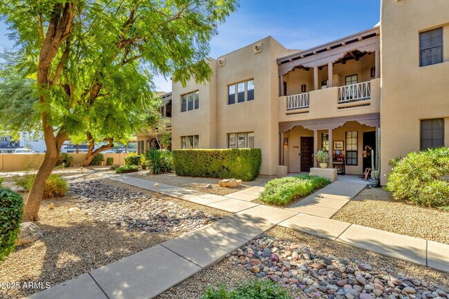 Foto del edificio - 12438 N Saguaro Blvd