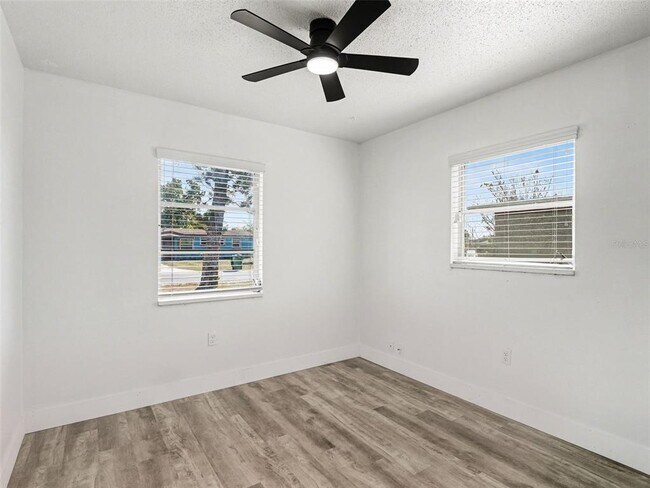 Foto del edificio - 1207 22nd Ave W