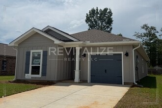 Building Photo - 13658 Addison Pl