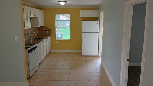 Foto del edificio - 4754 Alvin St