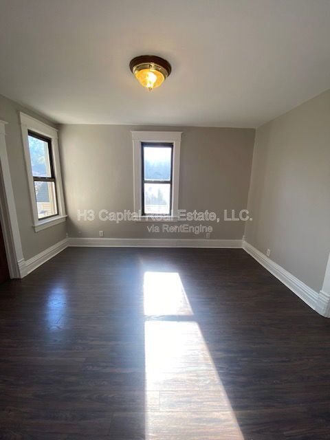 Building Photo - 2251 Delmar Ave