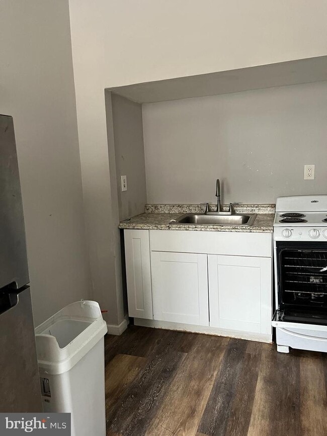 6707 Ogontz Ave, Philadelphia, PA 19126 Room for Rent in Philadelphia, PA